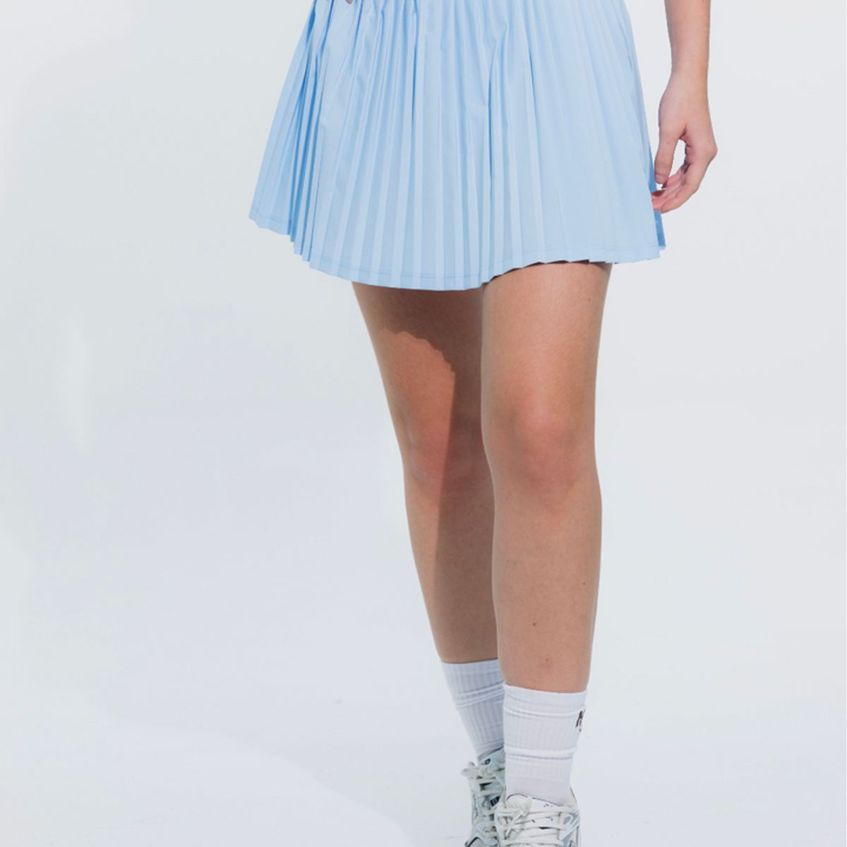NO RULES - FALDA SHORT DEPORTIVA PLEAT AZUL.