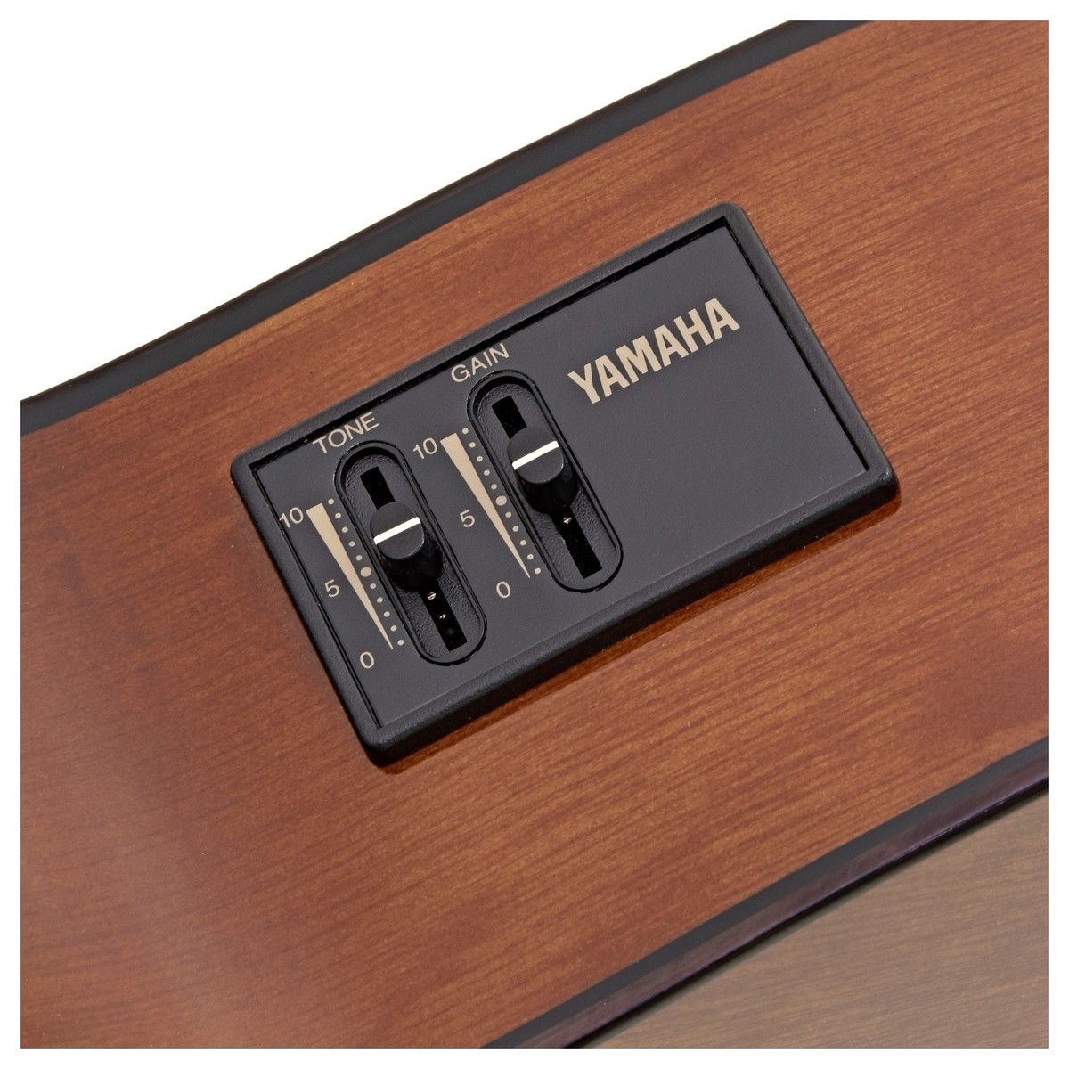 YAMAHA - Guitarra Electroacústica Yamaha Cx40