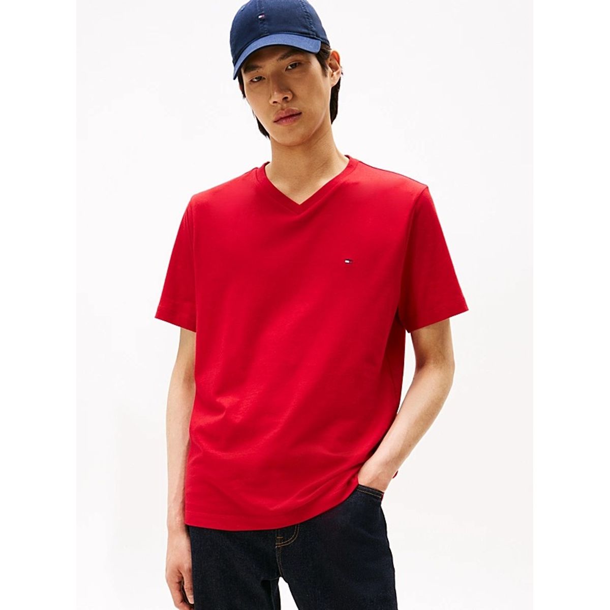 TOMMY HILFIGER - Camiseta roja de Cuello en V Tommy Hilfiger