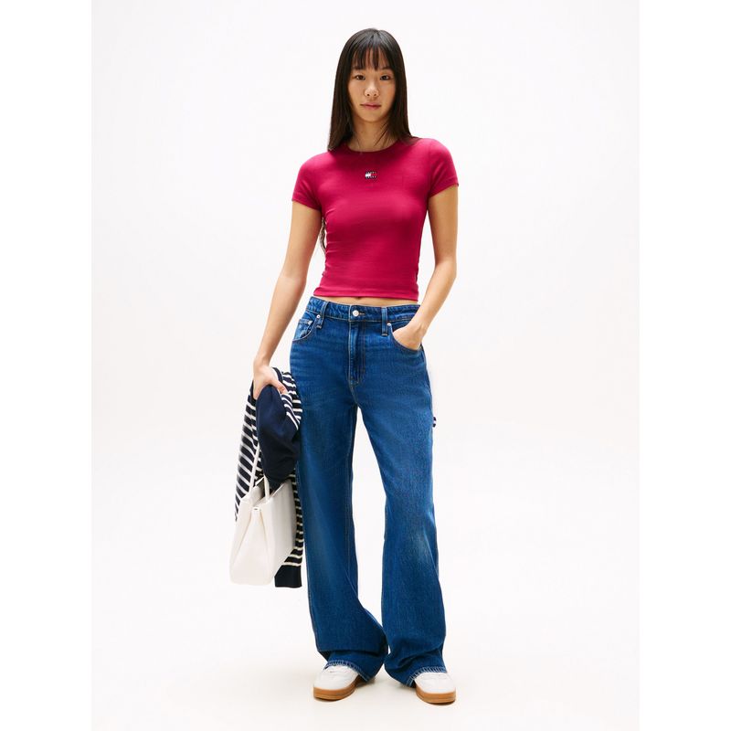 TOMMY HILFIGER - Camiseta Vinotinto de Corte Slim Con Parche Tommy Jeans