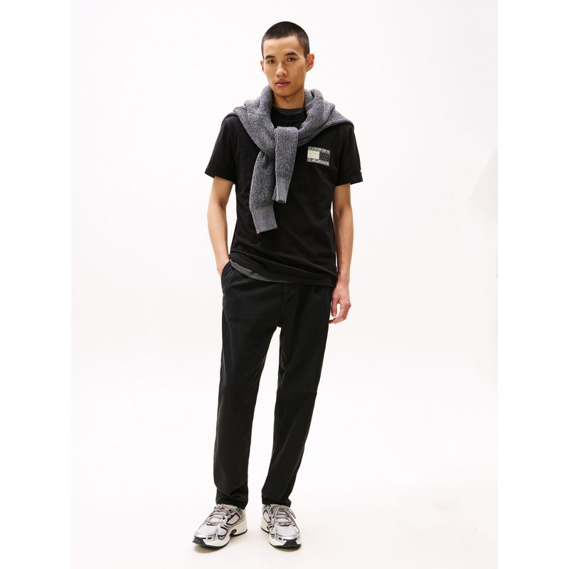 TOMMY HILFIGER - Camiseta negra con logo en la parte trasera Tommy Jeans