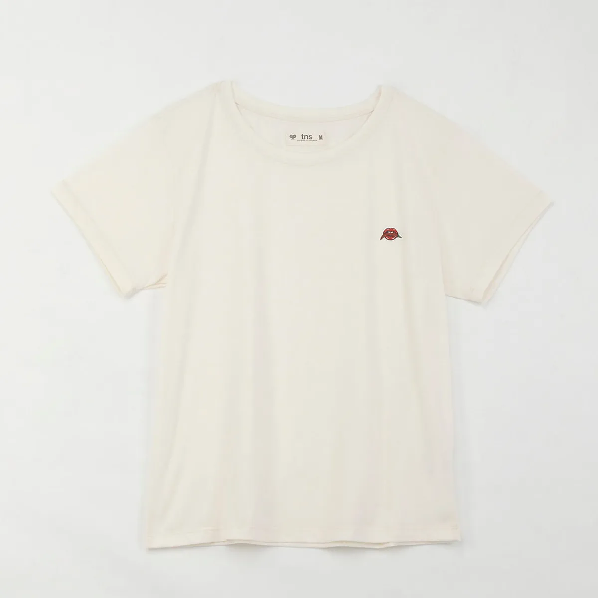 TENNIS - Camiseta básica estampada crudo para mujer