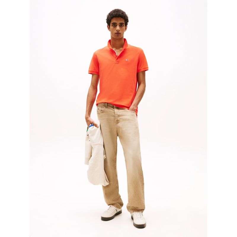 TOMMY HILFIGER - Polo rojo de corte slim con parche con logo Tommy Jeans