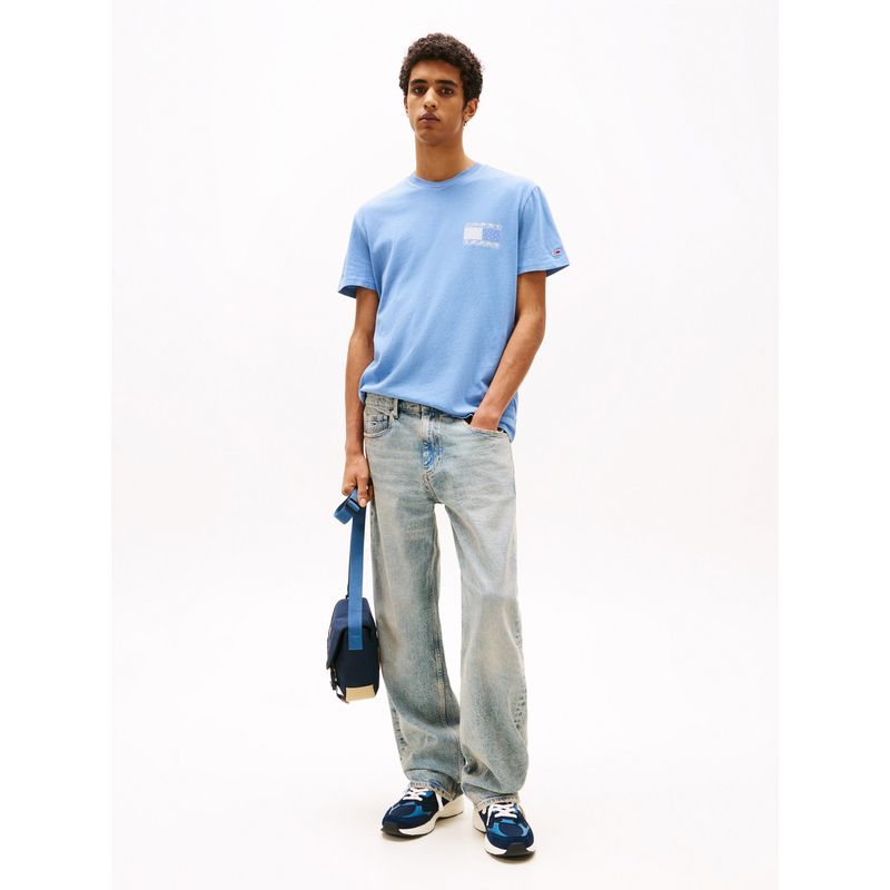 TOMMY HILFIGER - Camiseta celeste con logo en la parte trasera Tommy Jeans