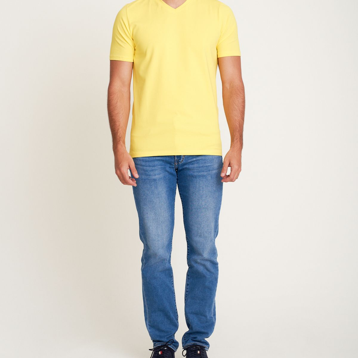 NO DRAMA - Camiseta cuello v NO DRAMA Amarillo CAMICUEVAMA