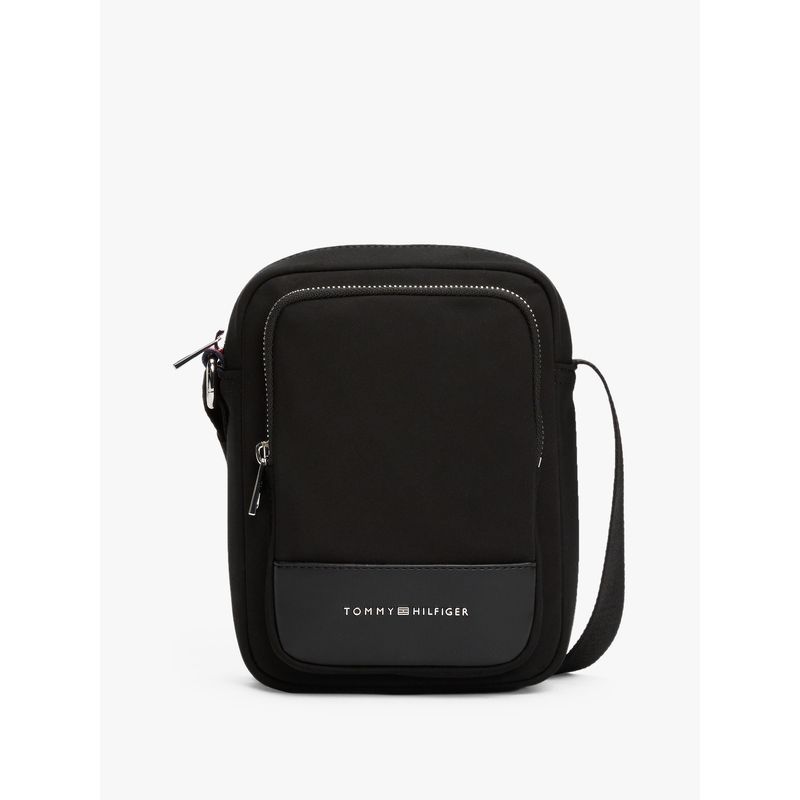 TOMMY HILFIGER - Bolso negro reporter TH Business con logo metálico Tommy Hilfiger