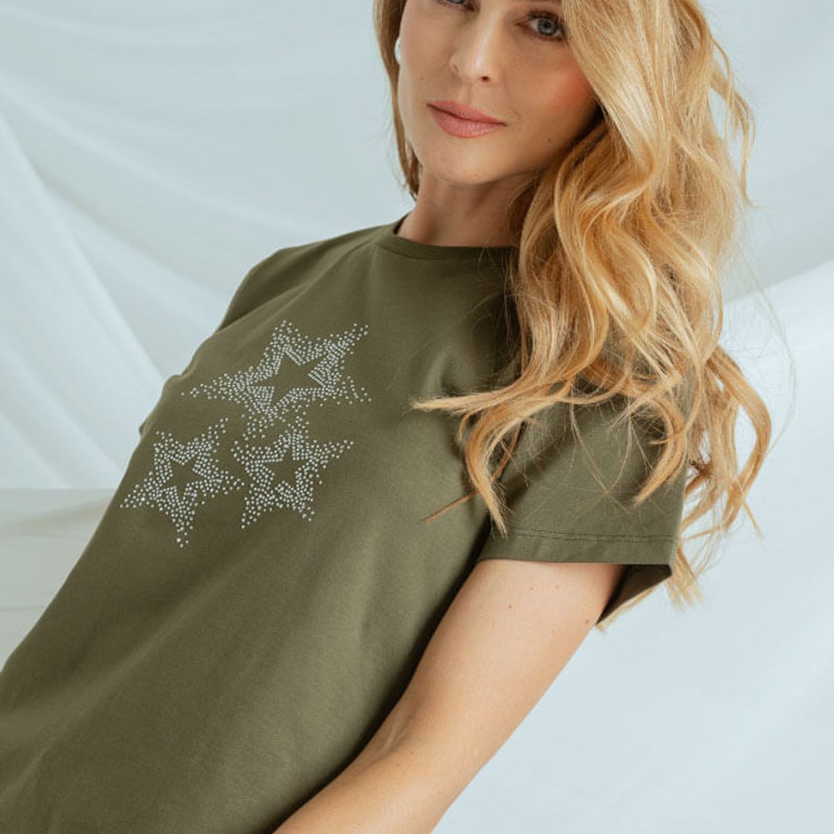 RAGGED - Camiseta estrellas Verde militar Ragged.