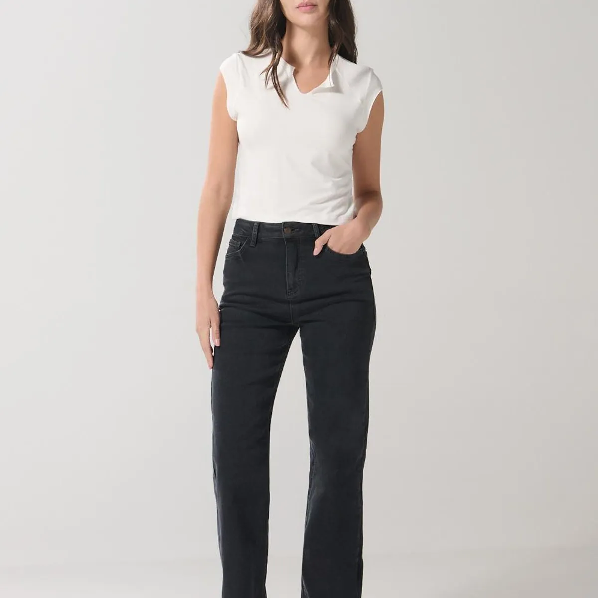 KOAJ - KOAJ Camiseta unicolor ajustada cuello redondo con abertura Mujer