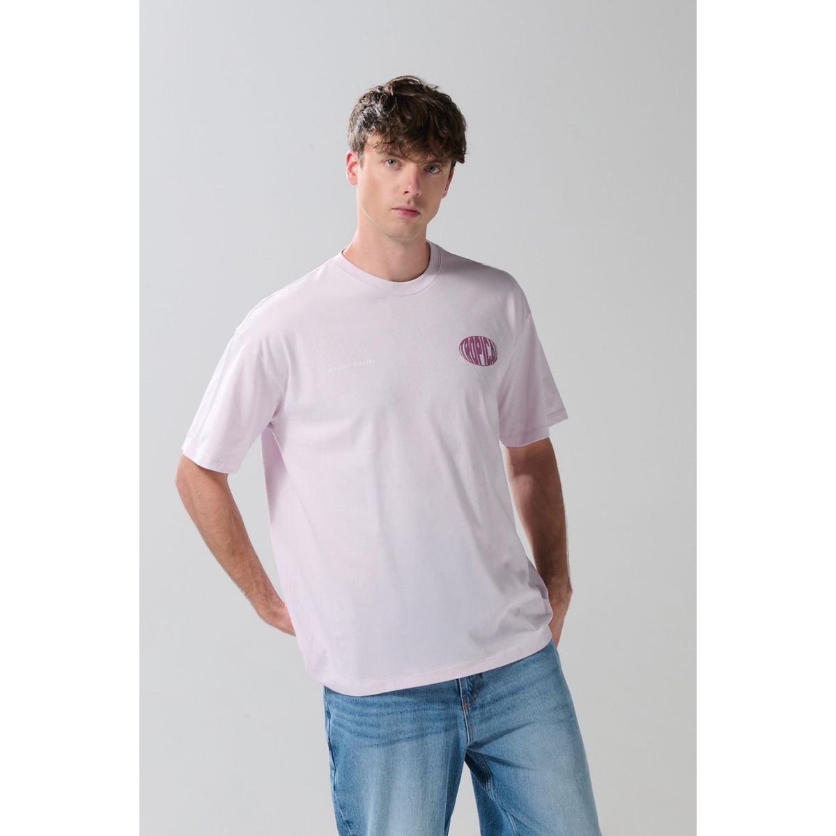KOAJ - KOAJ Camiseta lila clara oversize manga corta con textos Hombre