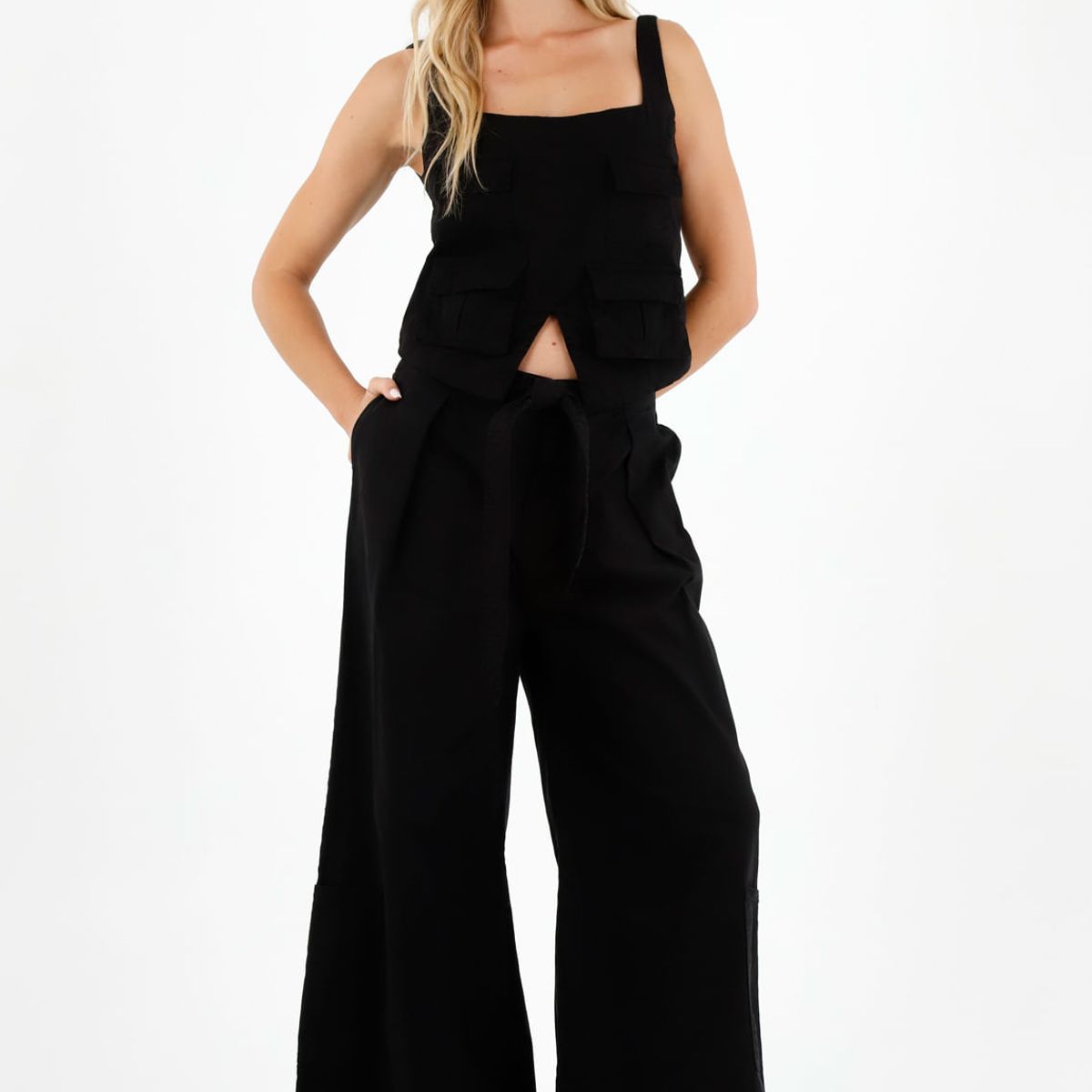 TENNIS - Camisa negra con bolsillos cargo para mujer