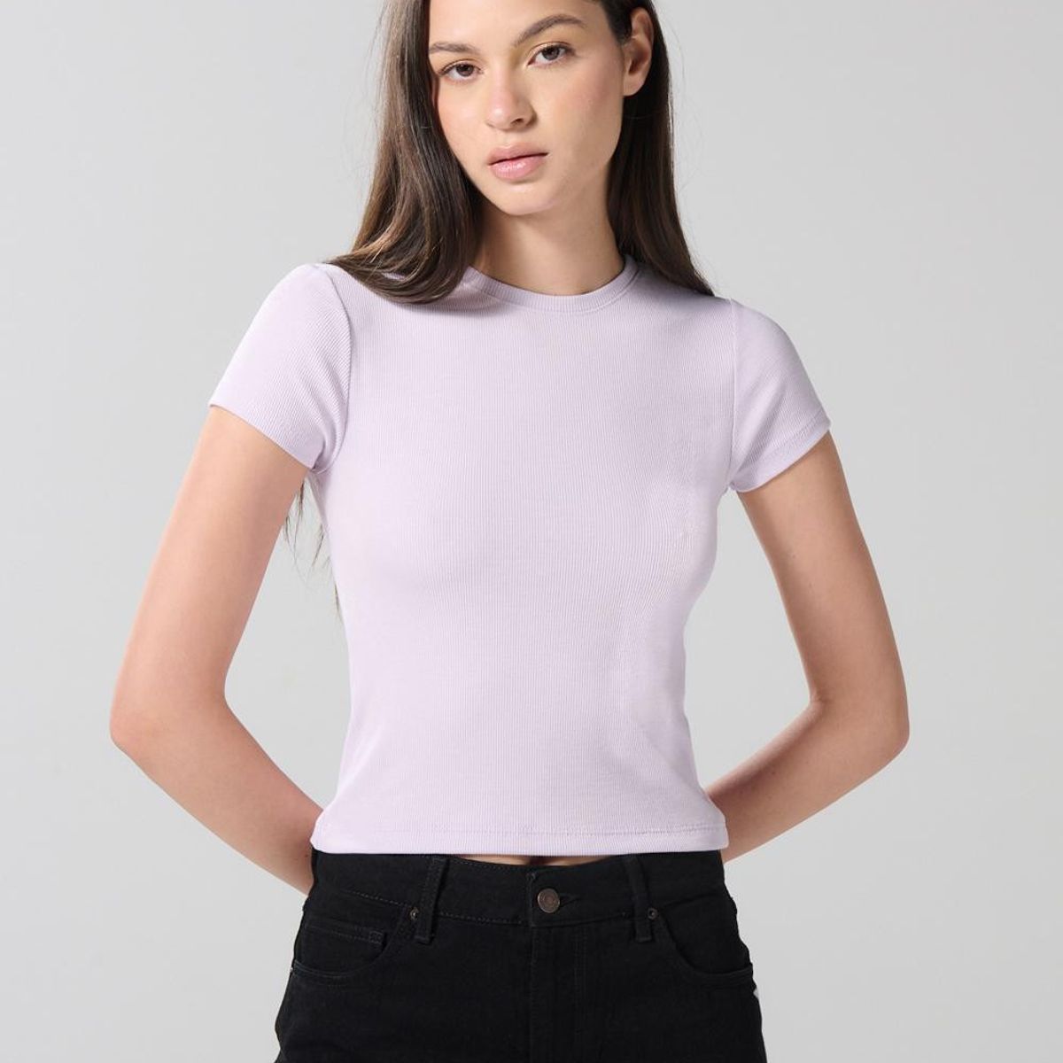 KOAJ - KOAJ Camiseta ceñida en rib unicolor con manga corta Mujer