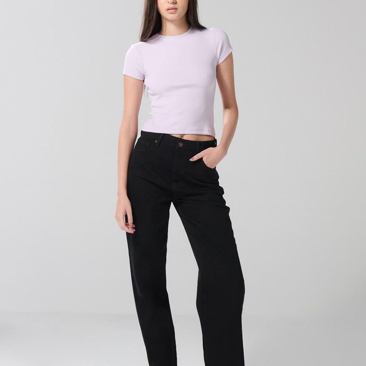 KOAJ - KOAJ Camiseta ceñida en rib unicolor con manga corta Mujer