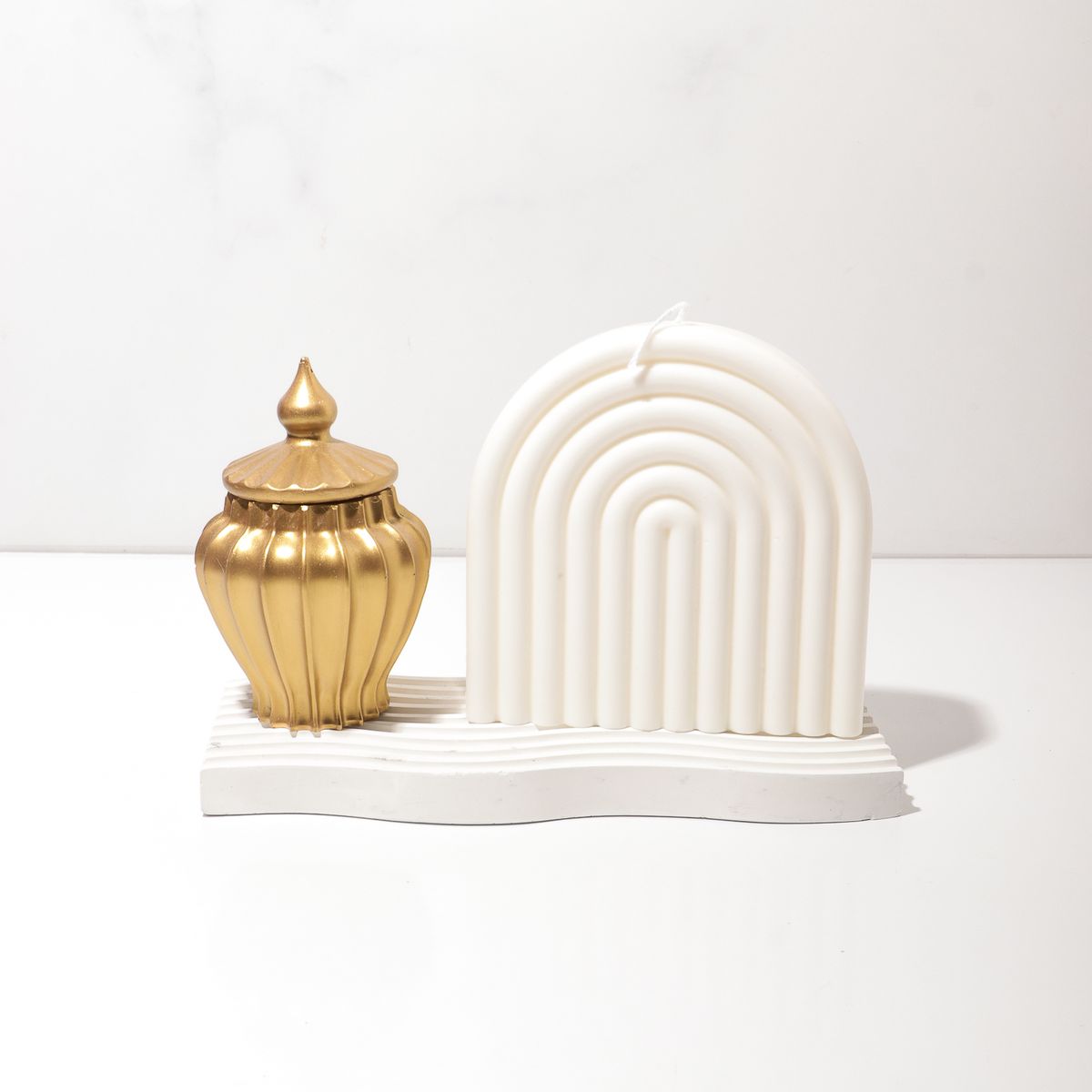 DECORACIONES ALE Y GABI - Centro de Mesa Anfora Gold