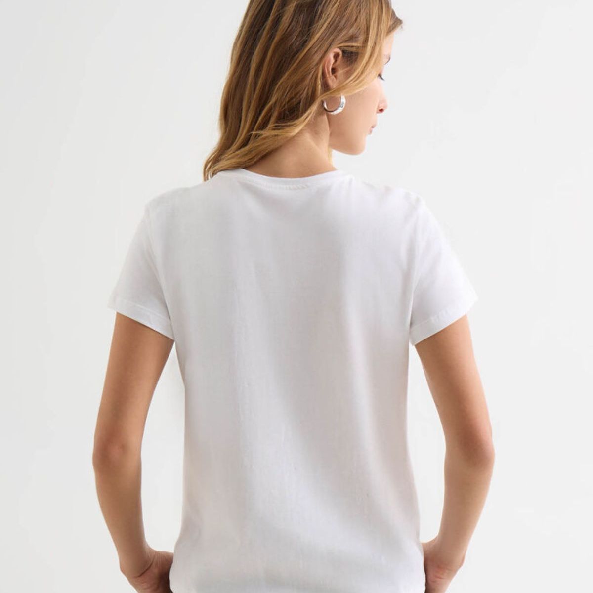 SEVEN SEVEN - Camiseta De Mujer  Color Crudo Marca Seven Seven #28096359