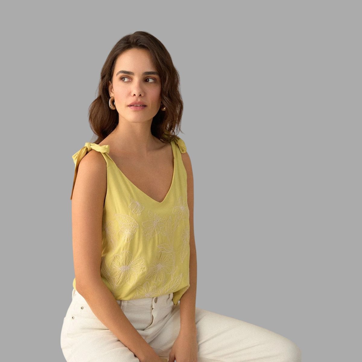 ESPRIT - Esprit Camisa para Mujer Bordada - Blusa para Dama con Escote en V