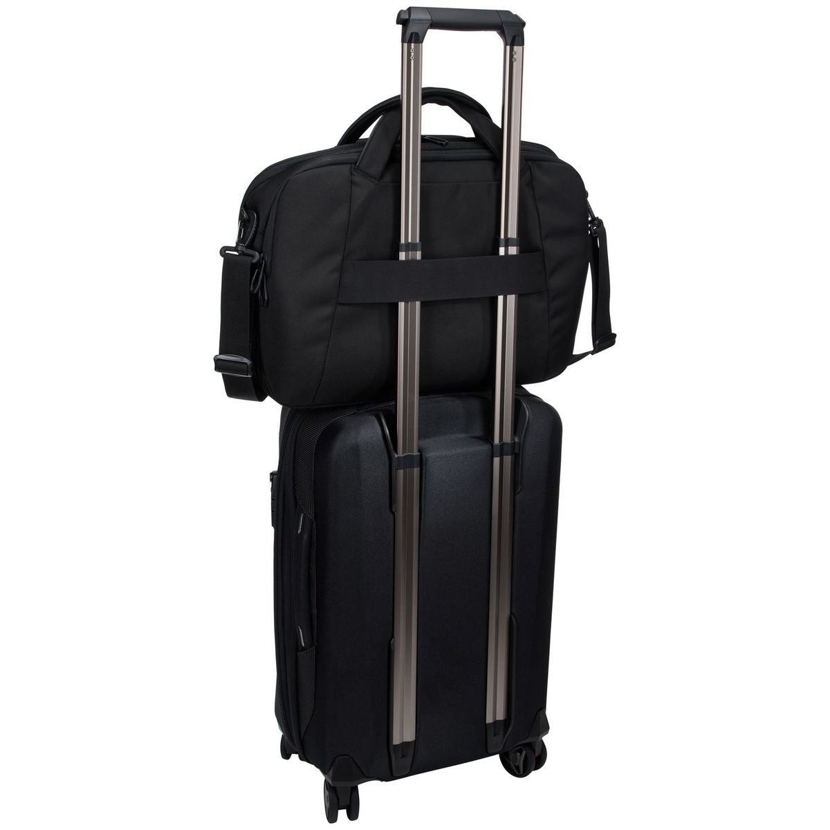 THULE - Maletin parta computador 17 Litros Negro