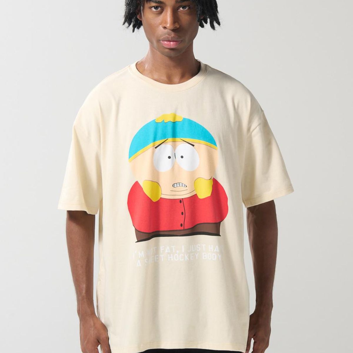 KOAJ - KOAJ Camiseta oversize kaki manga corta con arte de South P Hombre