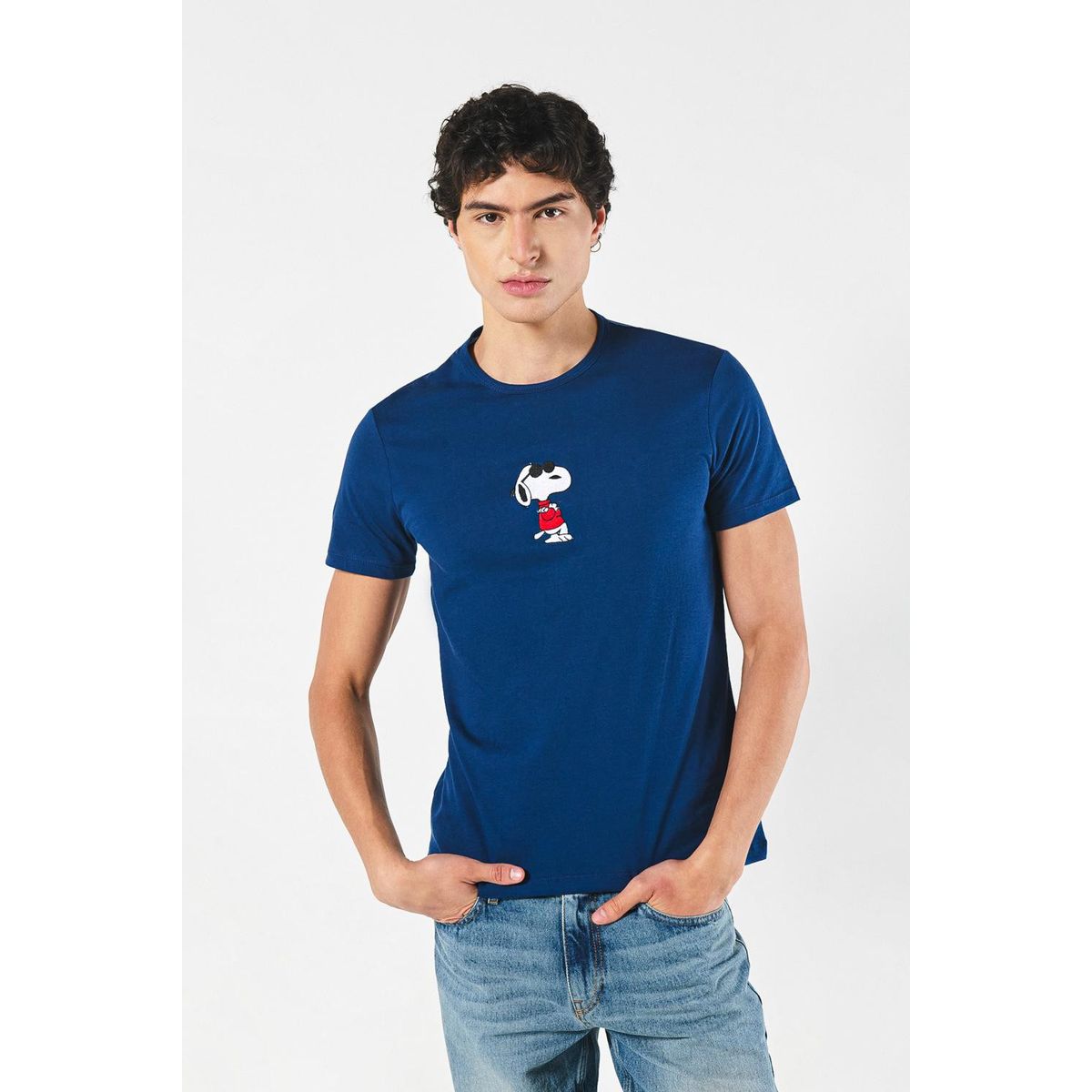 KOAJ - KOAJ Camiseta unicolor cuello redondo con diseño de Snoopy Hombre