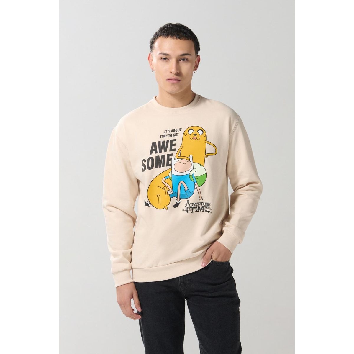 KOAJ - KOAJ Buzo cuello redondo kaki con diseño de Hora de Aventura Hombre