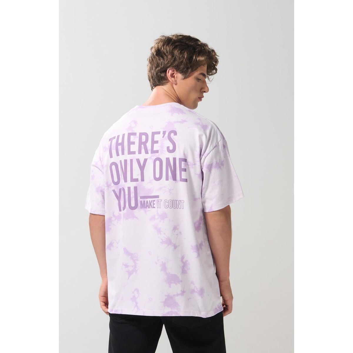 KOAJ - KOAJ Camiseta lila tie dye oversize con textos y manga corta Hombre