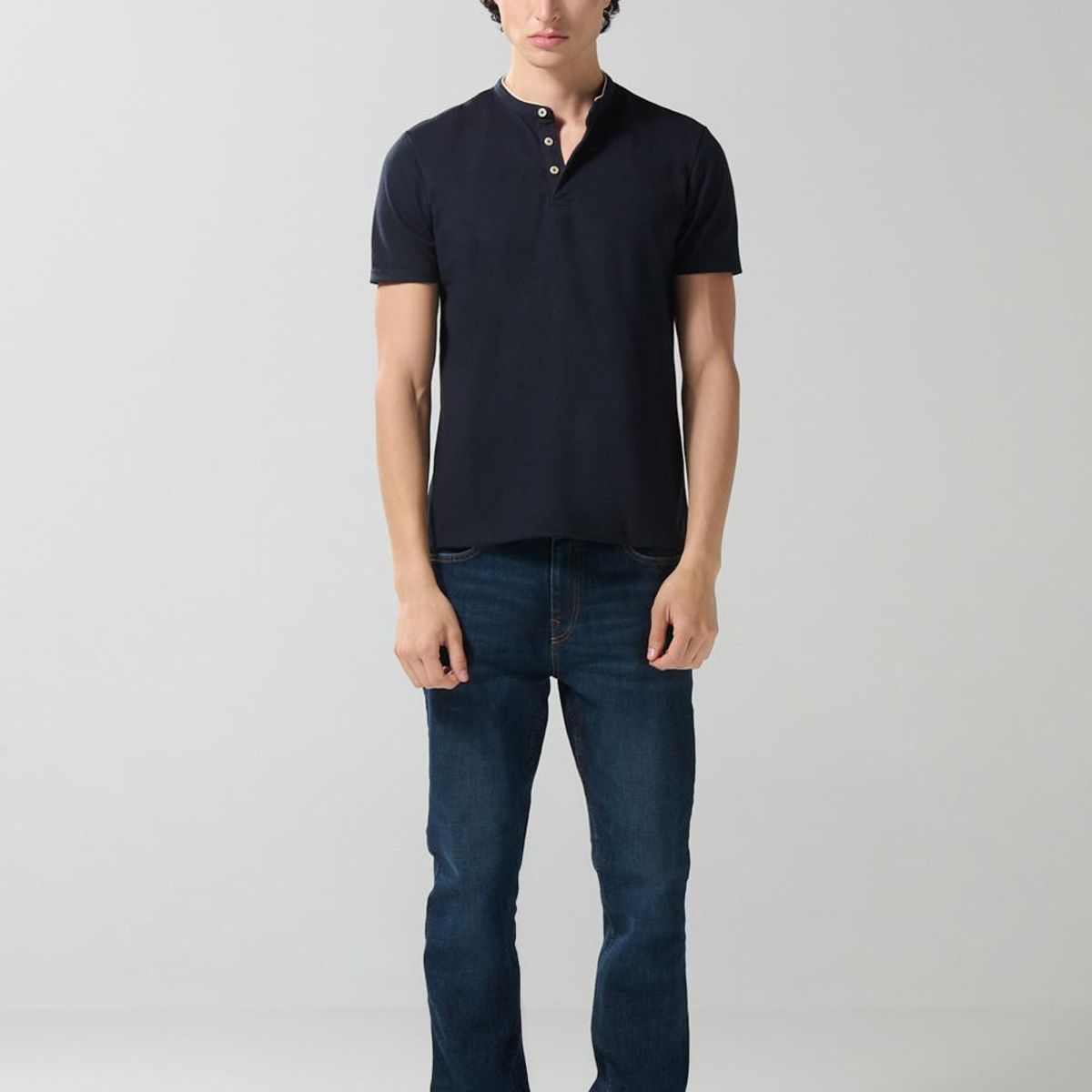 KOAJ - KOAJ Camiseta polo azul intensa con botones y cuello nerú Hombre