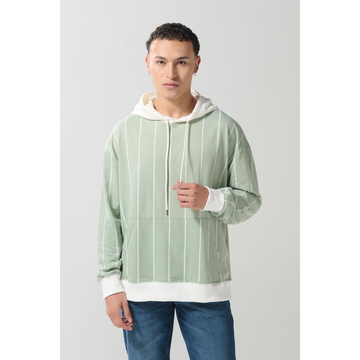 KOAJ - KOAJ Buzo verde claro oversize con capota y rayas Hombre