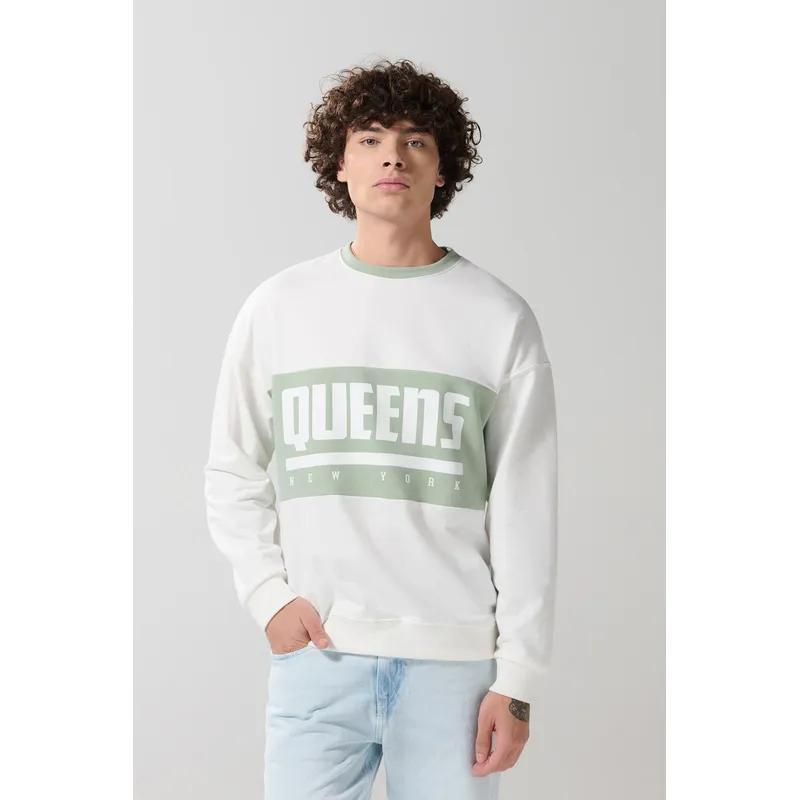 KOAJ - KOAJ Buzo crema claro cuello redondo con arte college en fre Hombre