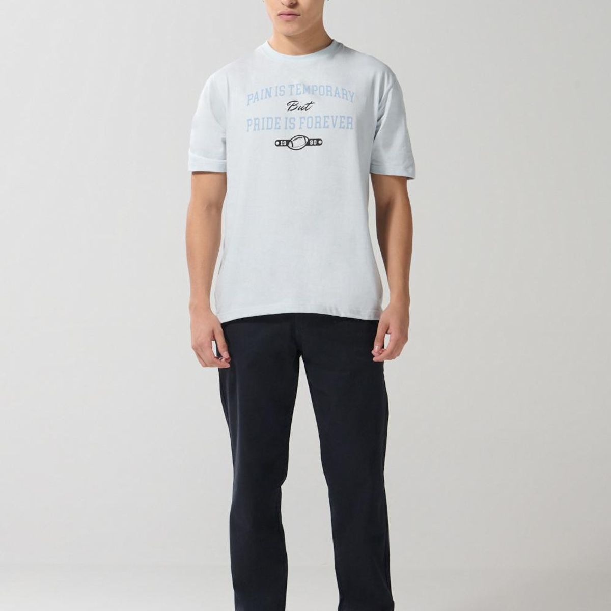 KOAJ - KOAJ Camiseta en algodón azul college con cuello redondo Hombre