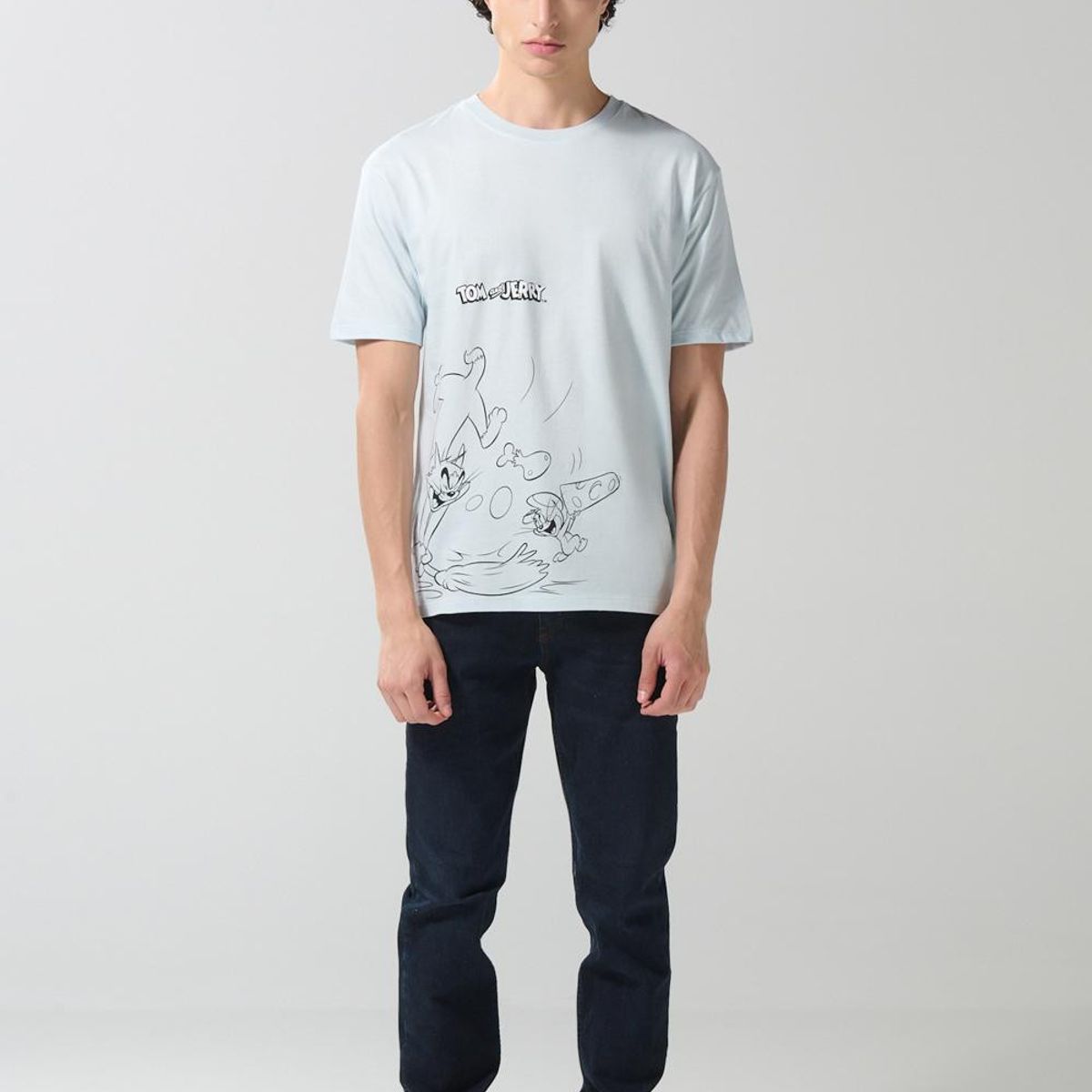 KOAJ - KOAJ Camiseta azul clara de Tom y Jerry con cuello redondo Hombre