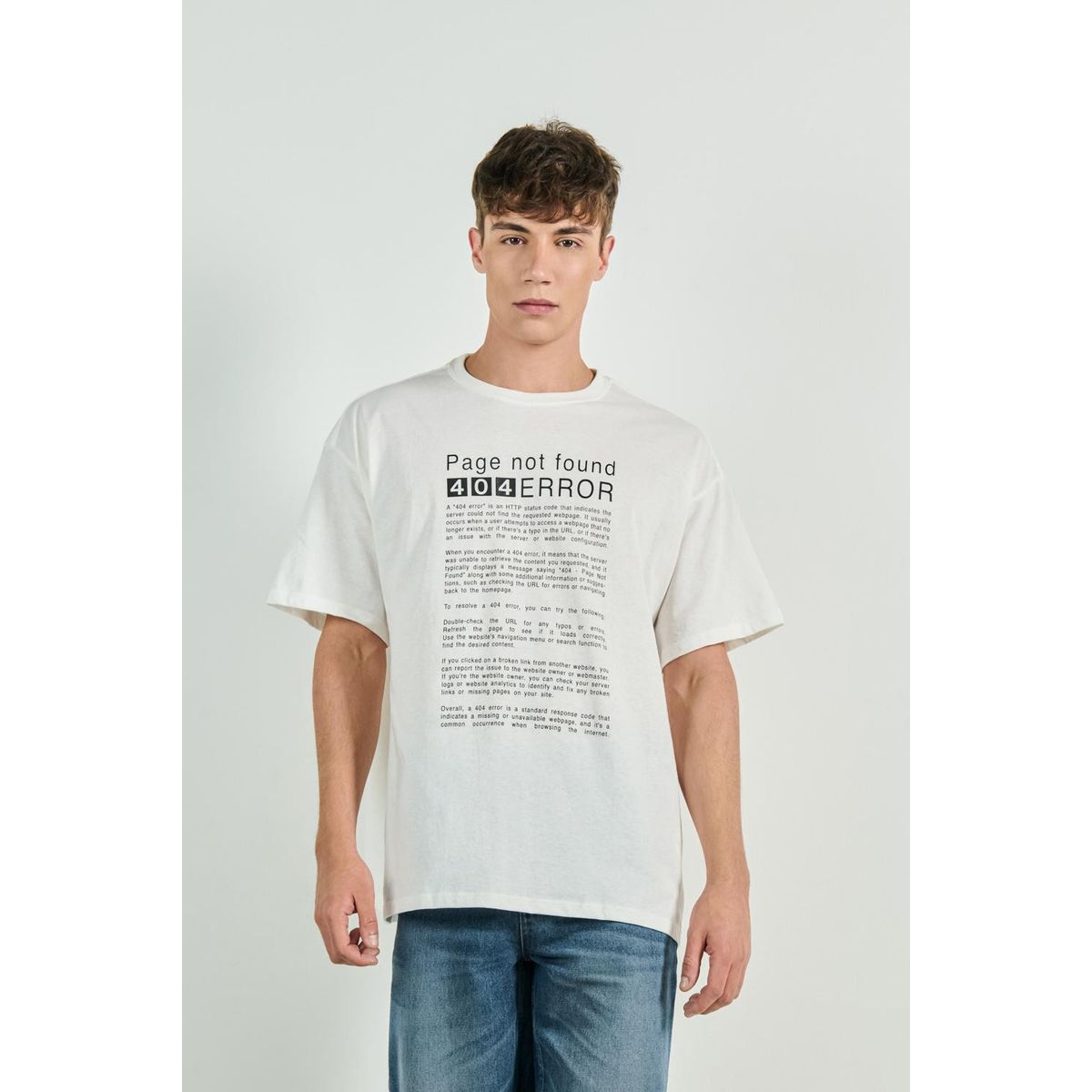 KOAJ - KOAJ Camiseta crema oversize con texto estampado y manga co Hombre