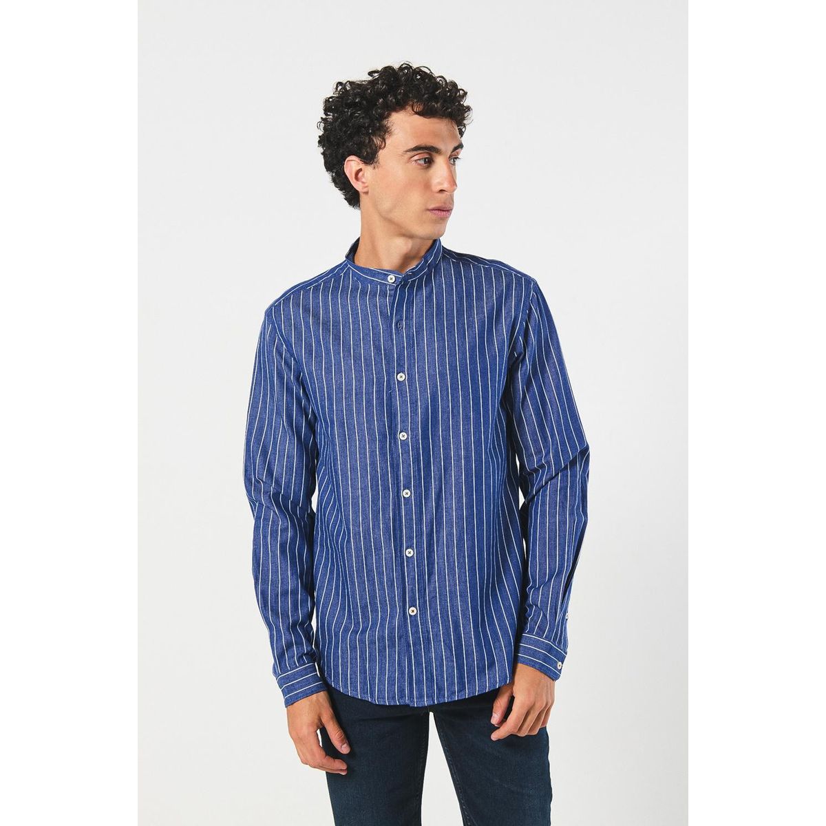 KOAJ - KOAJ Camisa cuello nerú azul oscura con rayas blancas Hombre