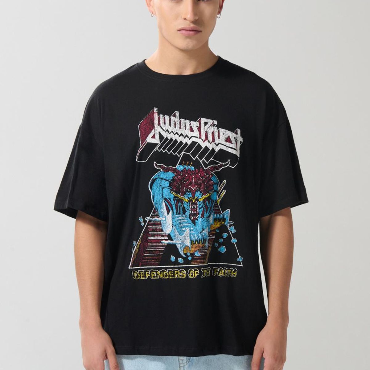 KOAJ - KOAJ Camiseta oversize crema de Judas Priest manga corta Hombre