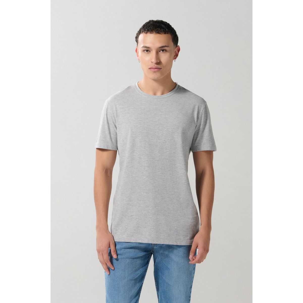 KOAJ - KOAJ Camiseta unicolor con texto minimalista y manga corta Hombre