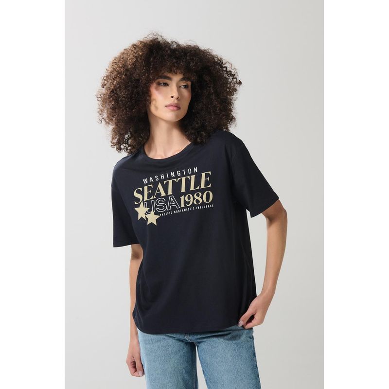 KOAJ - KOAJ Camiseta holgada manga corta negra con arte college Mujer