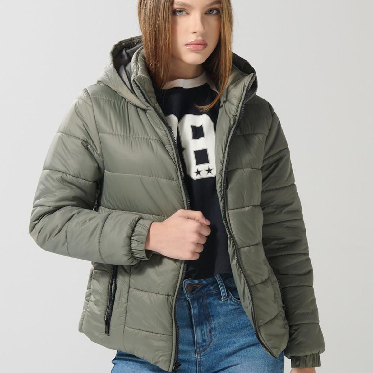 KOAJ - KOAJ Chaqueta unicolor con capota acolchada y costuras horiz Mujer