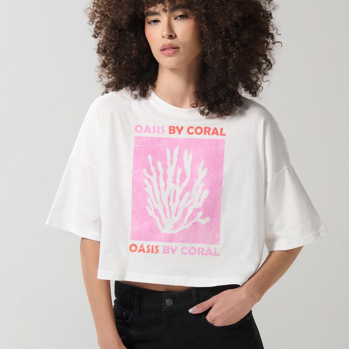 KOAJ - KOAJ Camiseta crop top oversize unicolor con arte marino Mujer