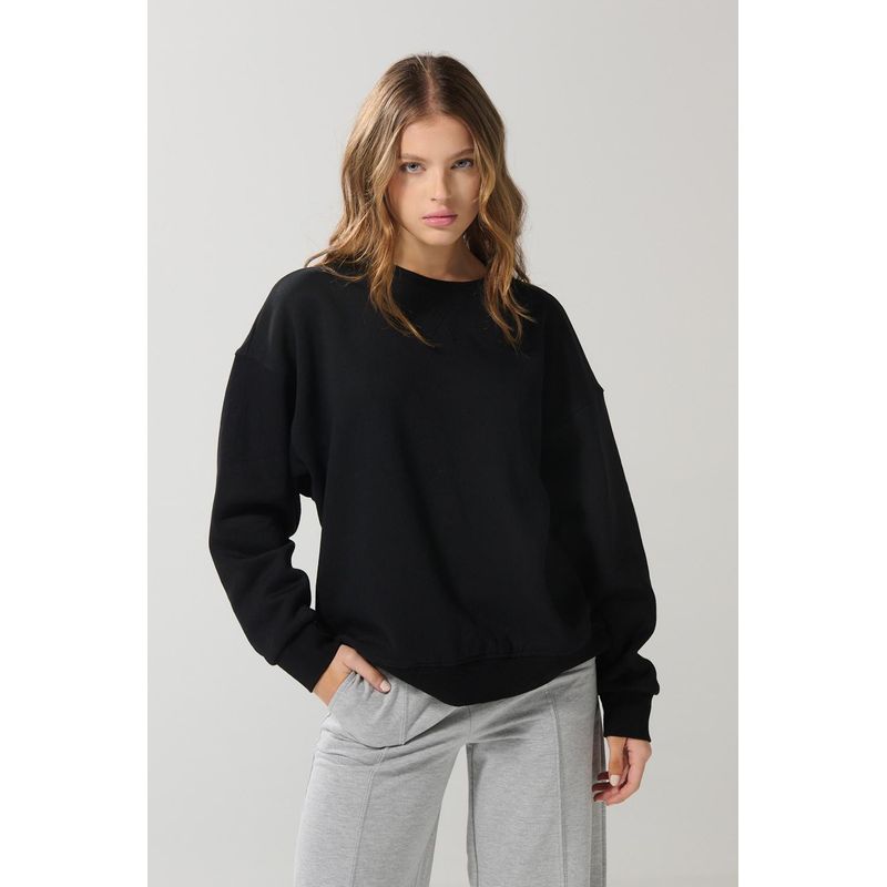 KOAJ - KOAJ Buzo oversize negro cuello redondo con costura en frente MUJER