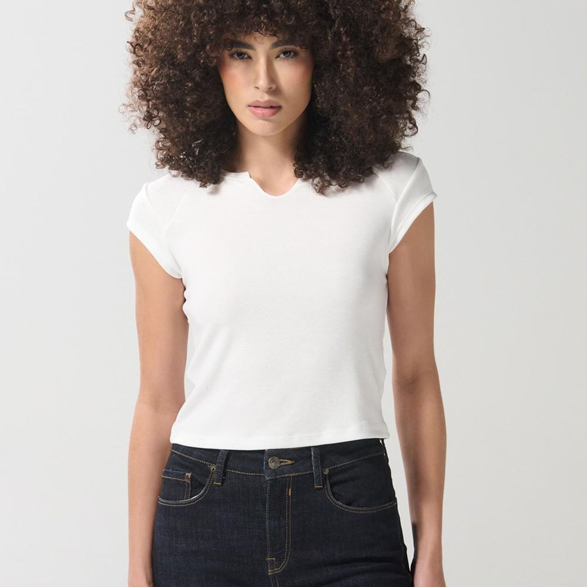 KOAJ - KOAJ Camiseta manga ranglan unicolor con abertura en frente Mujer