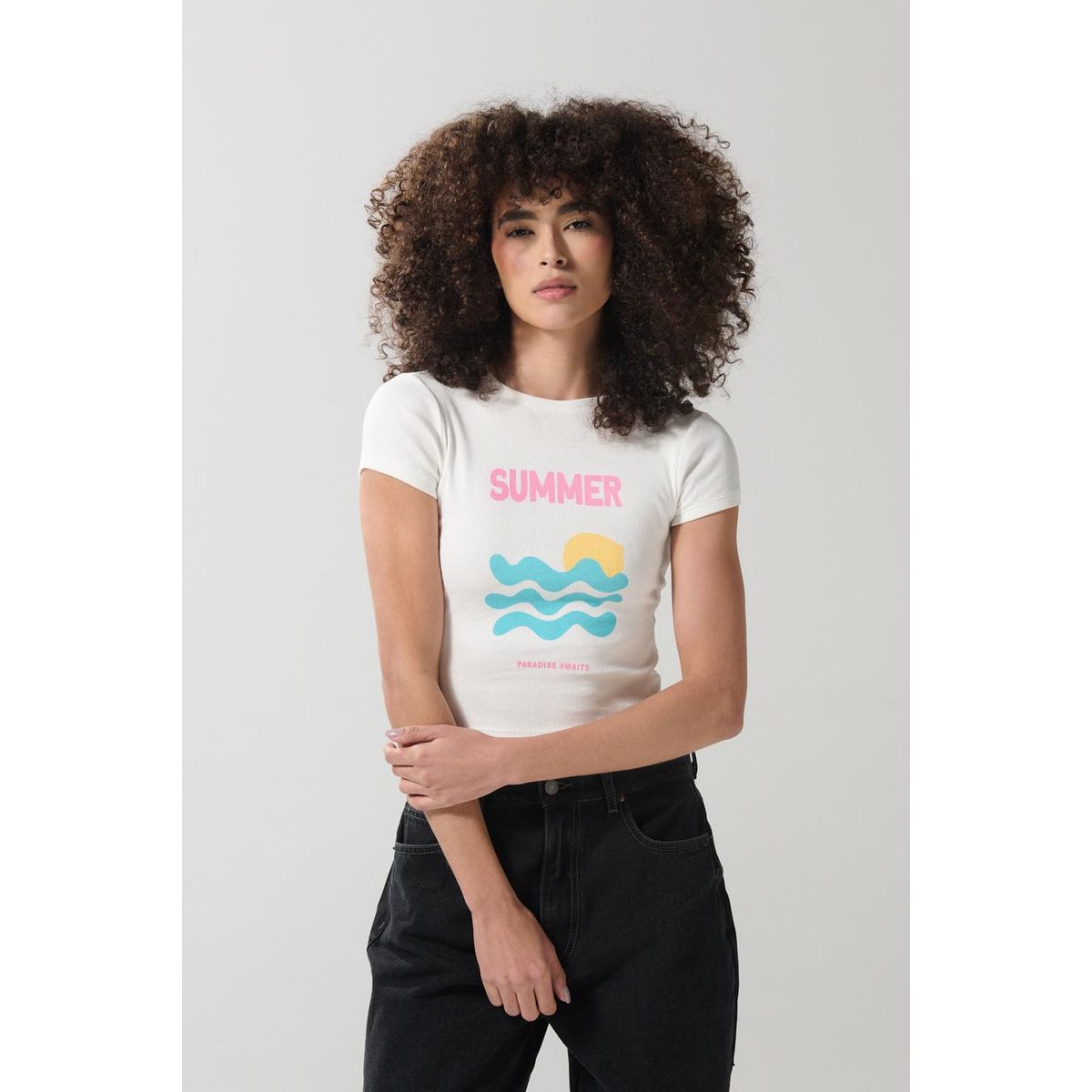 KOAJ - KOAJ Camiseta unicolor cuello redondo con texto en frente Mujer