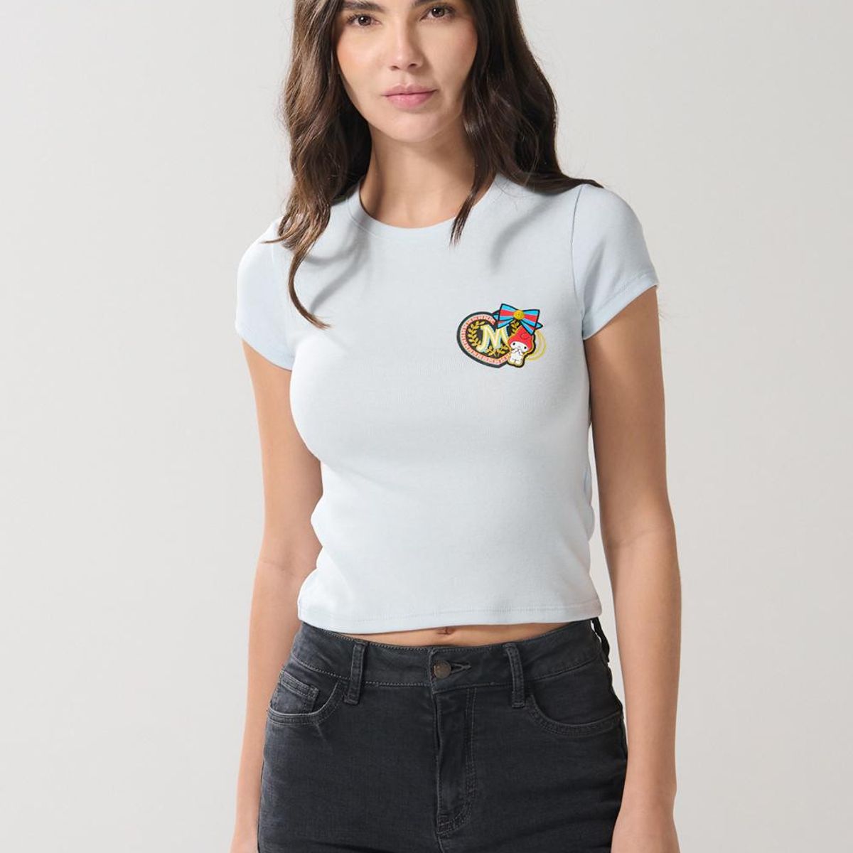 KOAJ - KOAJ Camiseta manga corta en rib con estampado en frente de  Mujer