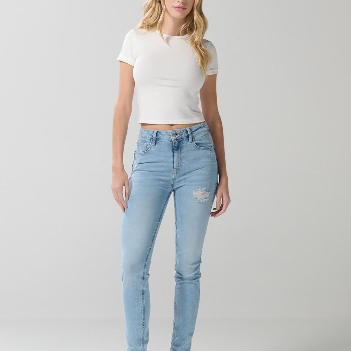 KOAJ - KOAJ Camiseta con doblez en puños unicolor y manga corta Mujer