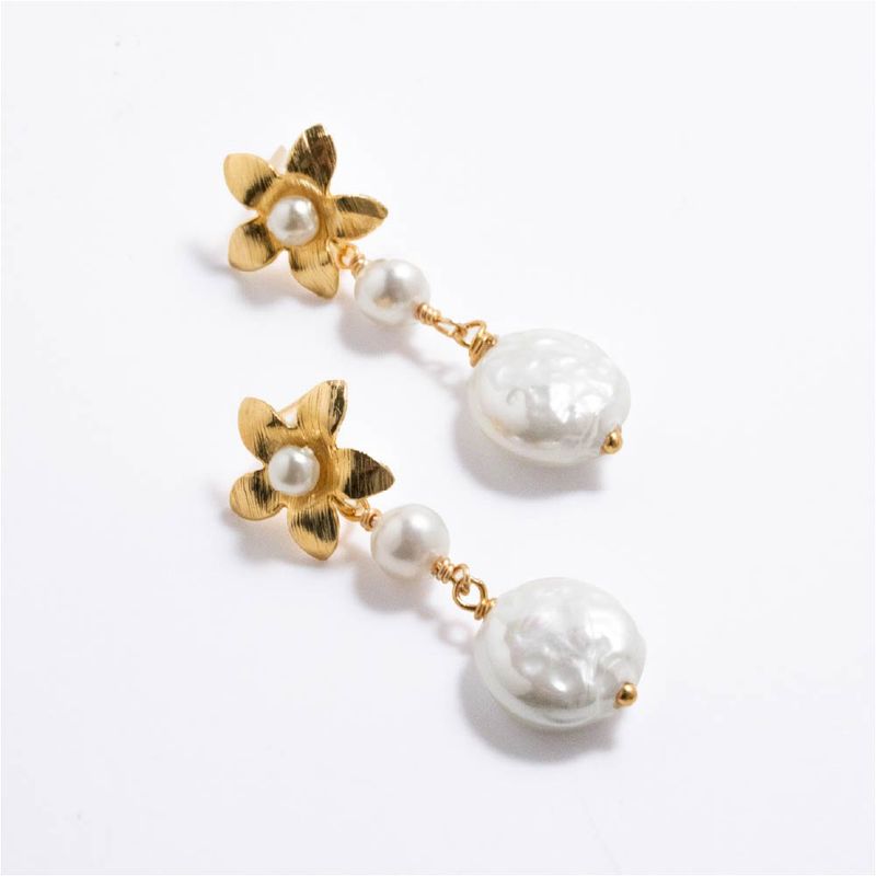 ENIGMA - Aretes Toque Con Perla Dorado Para Mujer