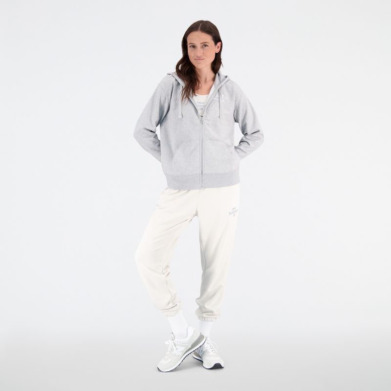 NEW BALANCE - Chaqueta Deportiva New Balance Essentials Gris Para Mujer