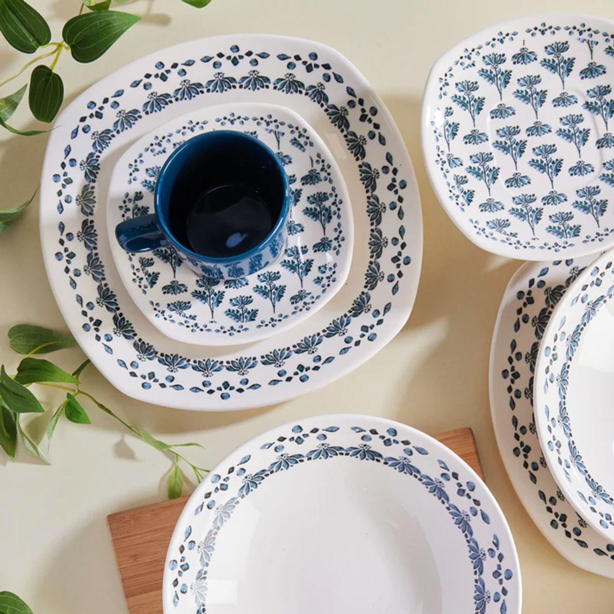 CORONA - Vajilla Corona Sylvian 4 Puestos 16 Piezas VL165H040116