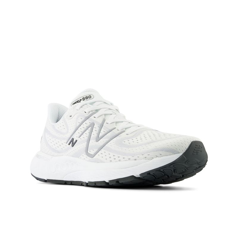 NEW BALANCE - Tenis Deportivos New Balance Fresh Foam 880 Blanco Hombre