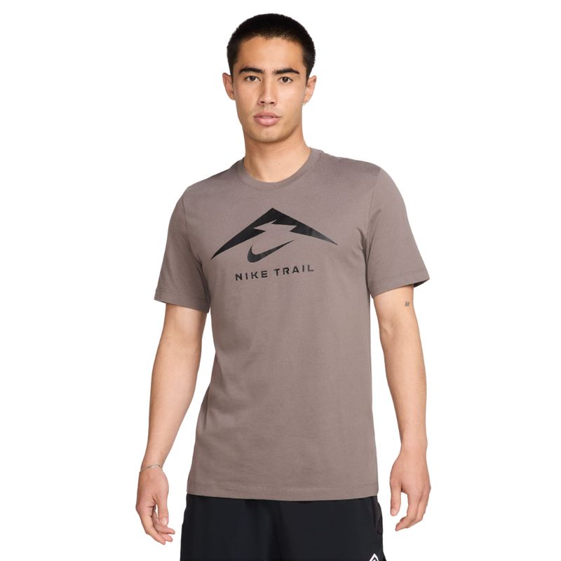 NIKE - Camiseta Nike Dri Fit Tee Trail Hombre-Café
