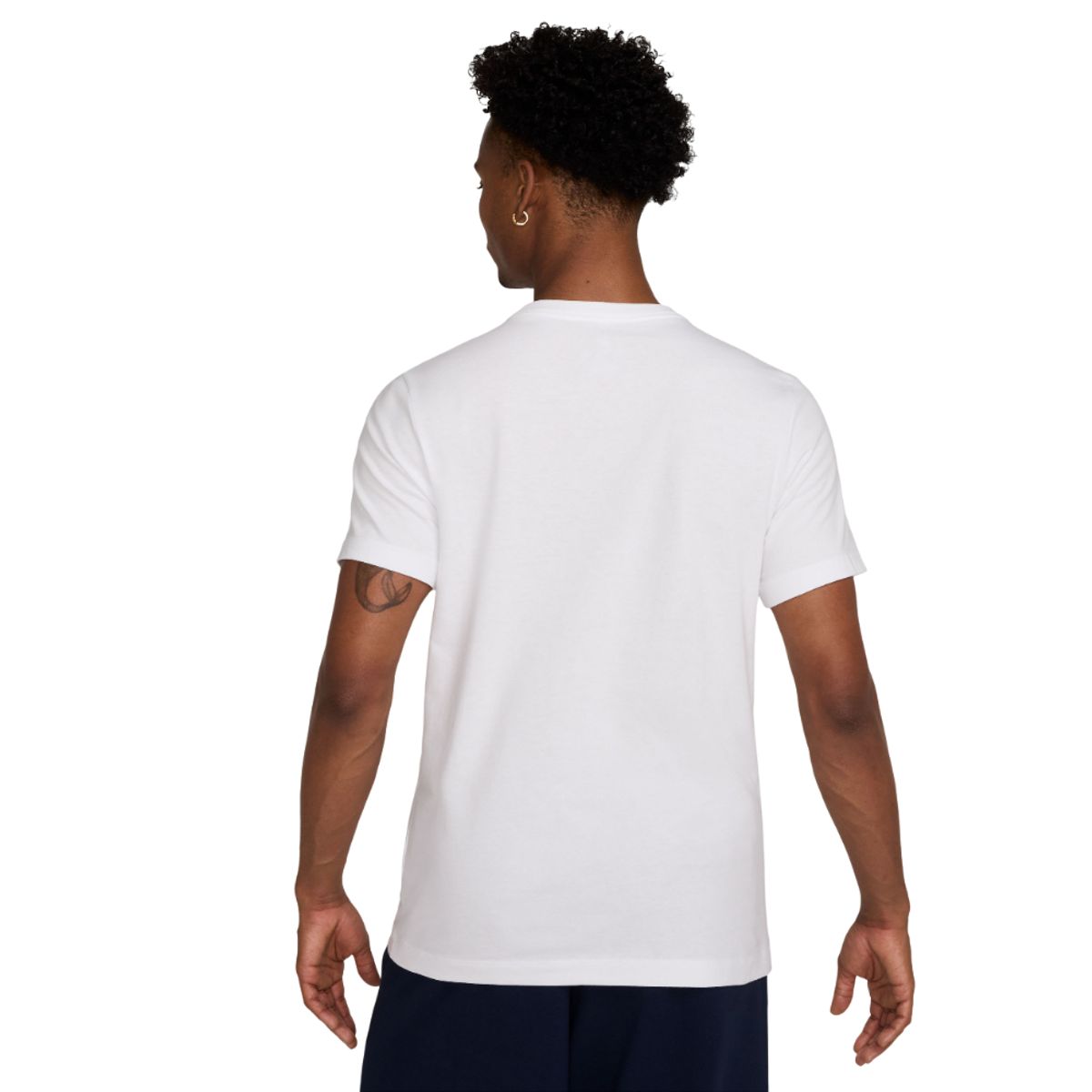 NIKE - Camiseta Nike M Nsw Tee 12Mo Futura Fs Hombre -Blanco