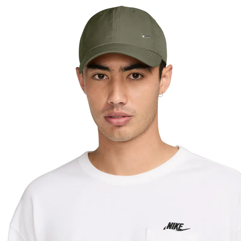 NIKE - Gorra Nike Dri Fit Club Metal Swoosh Hombre-Verde