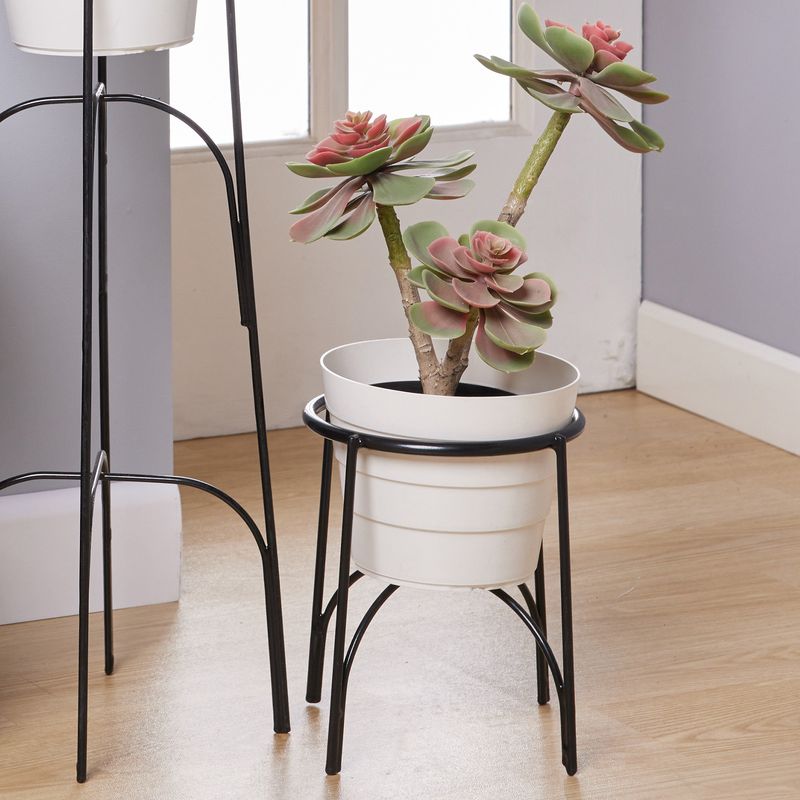 REJIPLAS - Soporte Piso Arco con Maceta Plastificado Negro