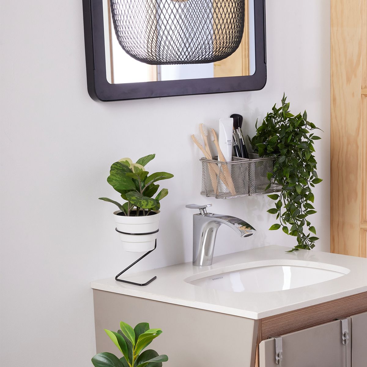 REJIPLAS - Mini Matero Triangular Plastificado Negro